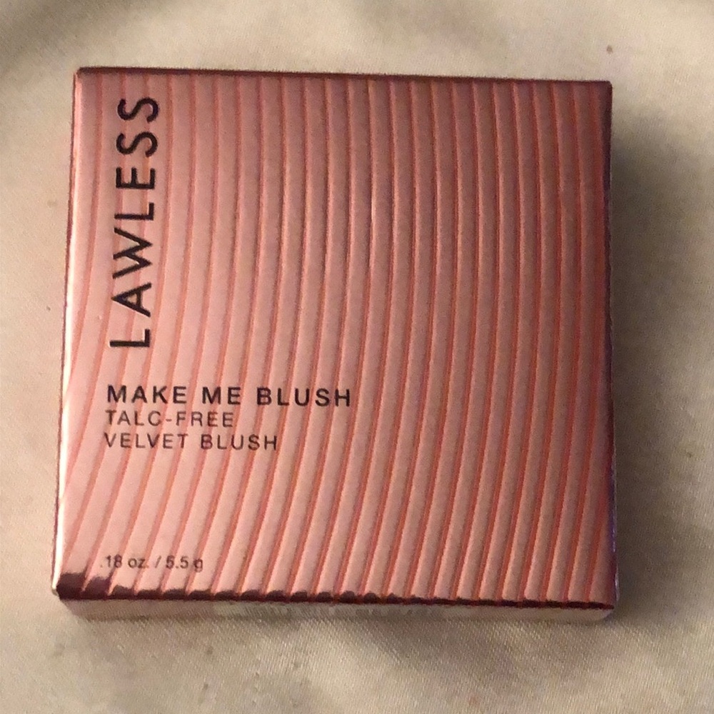 Lawless Make Me Blush Talc Free Velvet Blush Shade Desert Rose 5.5g NIB